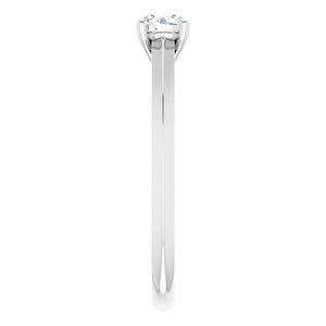 18K White 4.4 mm Round Solitaire Engagement Ring Mounting