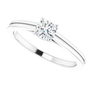 14K White 4.4 mm Round Solitaire Engagement Ring Mounting